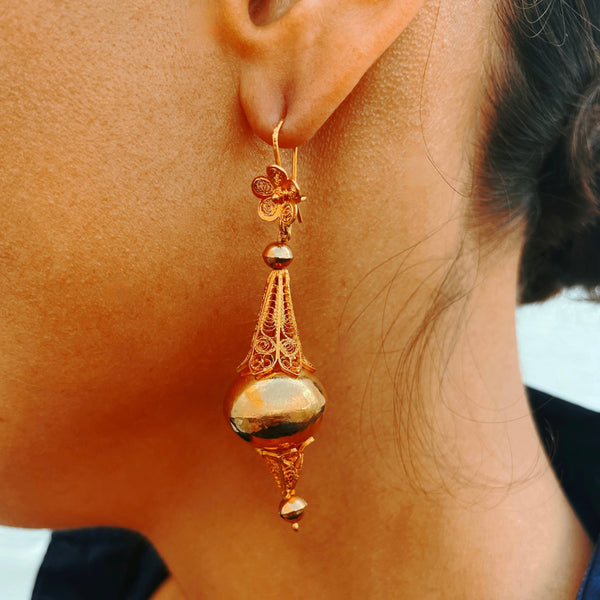 gold drop filigree earrings malta