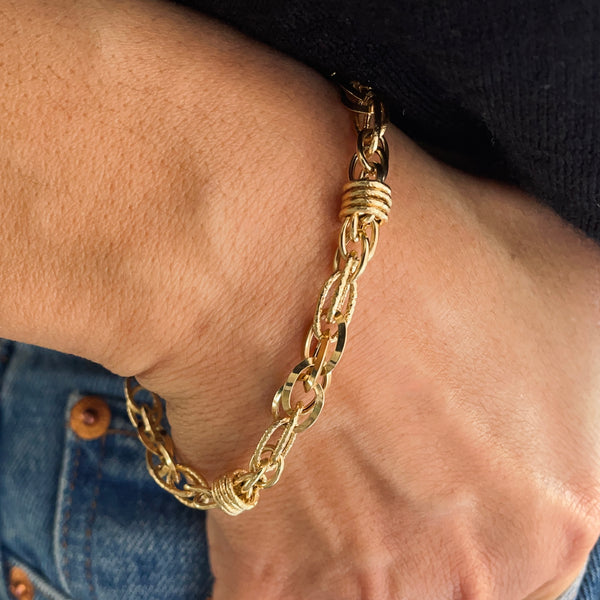 Oval link chain bracelet on model