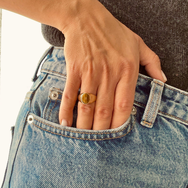 Tiger eye gold ring on model