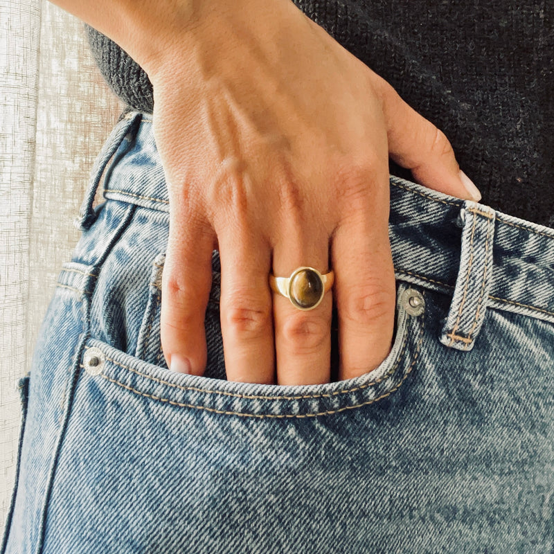 tiger eye ring on model 