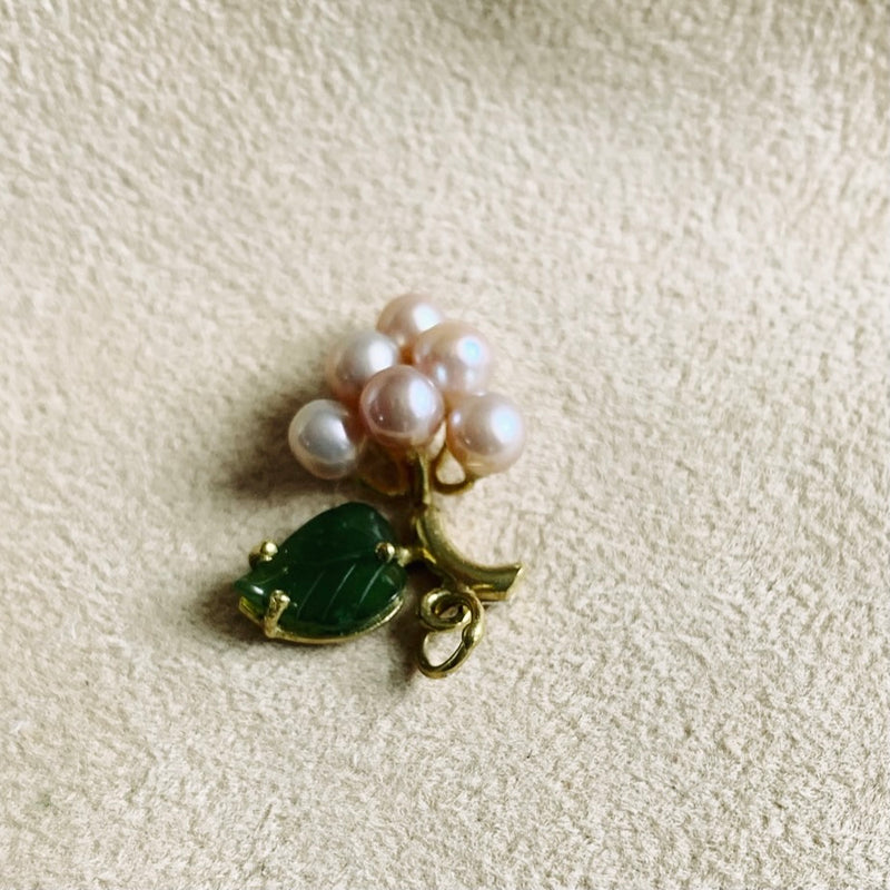 Bunch of Grapes Pendant